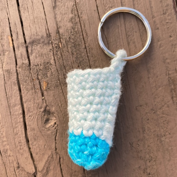 Crochet Chapstick Holders - Picture 2 of 5
